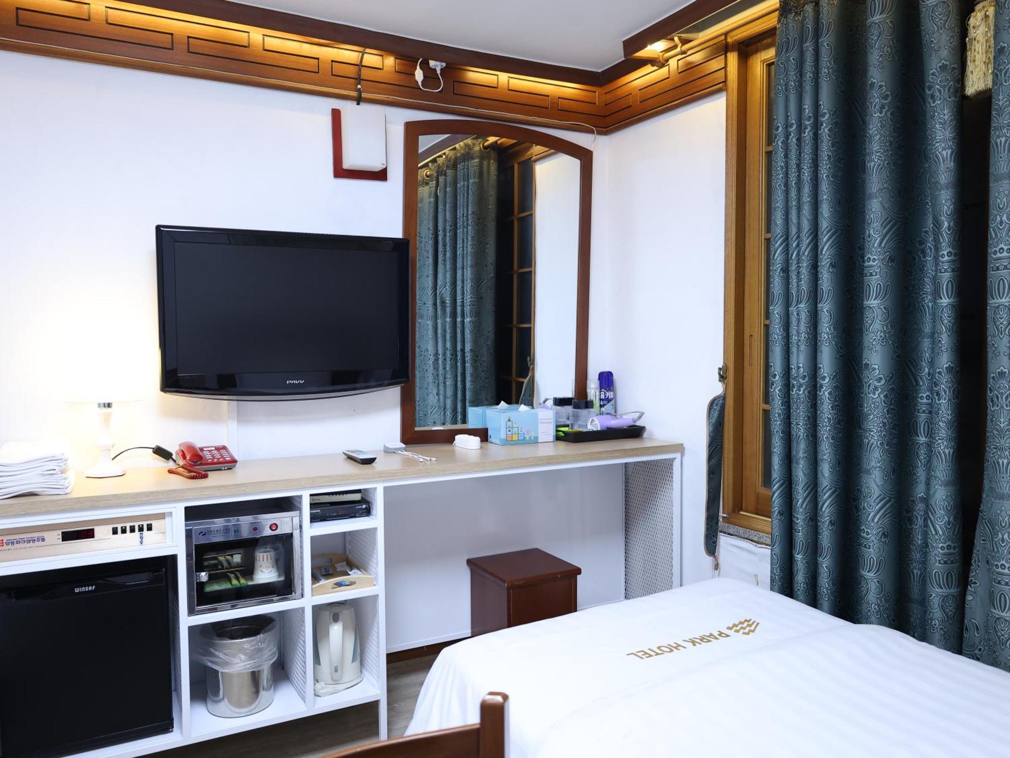 Goodstay Andong Park Hotel Exterior foto
